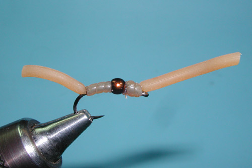 Shiri Heller Schwartz  SQUIRMY WORMIES – Fly Tying Rubber Worm