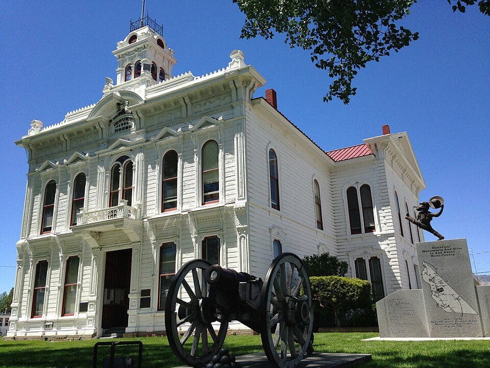Bridgeport Courthouse
