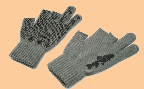 Knitted Gloves